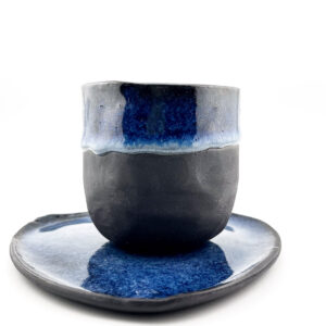 Ręcznie robiona czarka ceramiczna granat